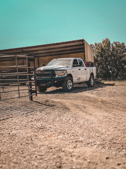 EQUINE / BOVINE FACILITIES